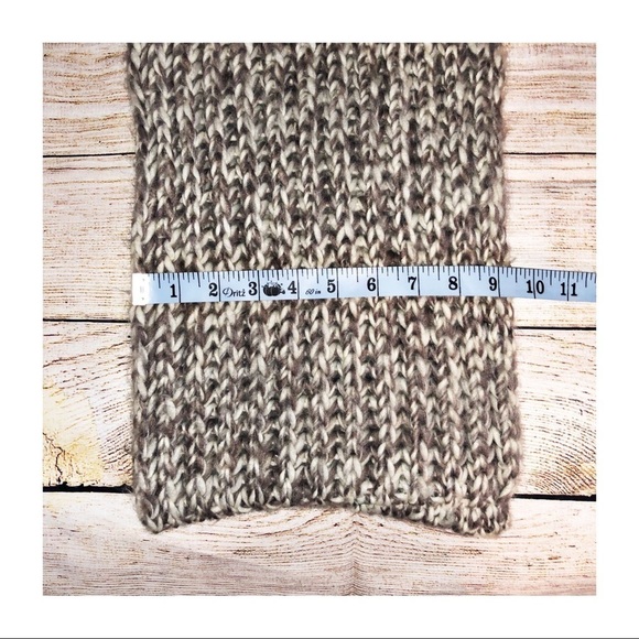 Francescas Brown and Cream infinity scarf - Picture 5 of 6